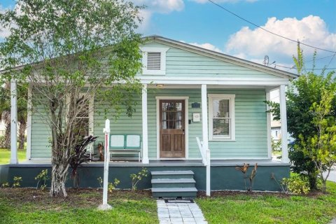 Villa ou maison à vendre à Tampa, Floride: 3 chambres, 101.17 m2 № 1258891 - photo 1