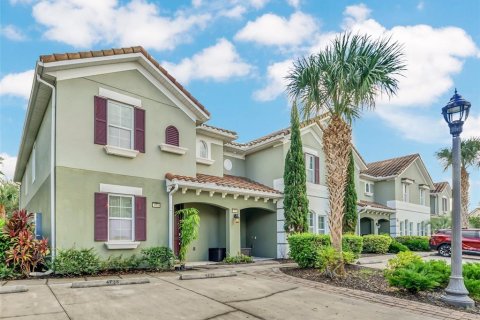 Townhouse in Davenport, Florida 5 bedrooms, 228.54 sq.m. № 1379673 - photo 8