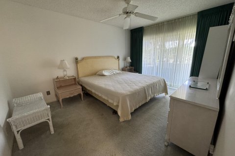 Condominio en venta en Palm Springs, Florida, 2 dormitorios, 102.47 m2 № 1162889 - foto 12