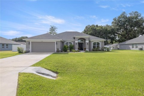 House in Ocala, Florida 4 bedrooms, 218.32 sq.m. № 1377792 - photo 1