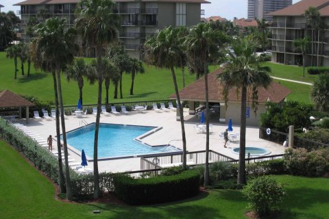 Condo in Jupiter, Florida, 2 bedrooms  № 763084 - photo 2