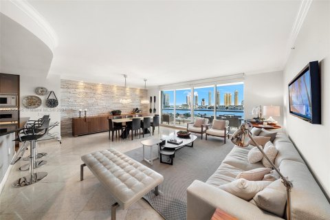 Condo in Aventura, Florida, 3 bedrooms  № 993742 - photo 10