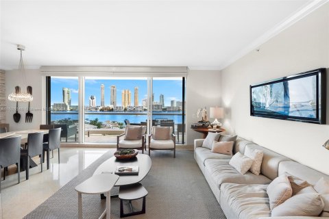 Condo in Aventura, Florida, 3 bedrooms  № 993742 - photo 11