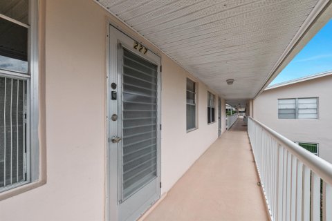 Copropriété à vendre à West Palm Beach, Floride: 2 chambres, 75.72 m2 № 970173 - photo 29