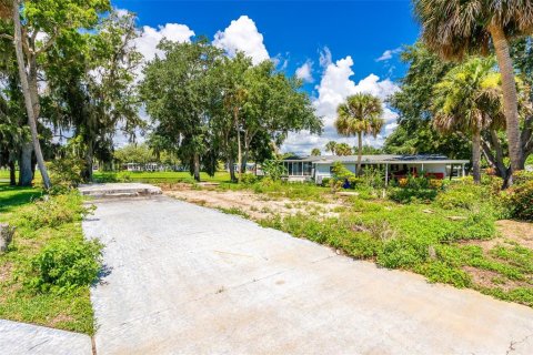 Terreno en venta en Edgewater, Florida № 1274392 - foto 7