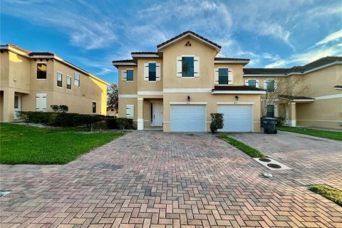 Adosado en venta en Poinciana, Florida, 4 dormitorios, 177.07 m2 № 1382235 - foto 1