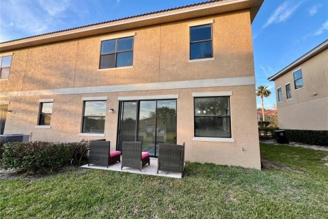 Adosado en venta en Poinciana, Florida, 4 dormitorios, 177.07 m2 № 1382235 - foto 17