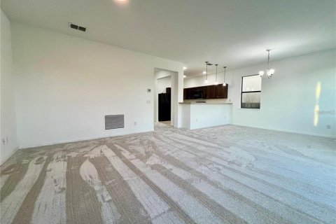 Touwnhouse à vendre à Poinciana, Floride: 4 chambres, 177.07 m2 № 1382235 - photo 19