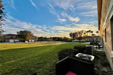 Adosado en venta en Poinciana, Florida, 4 dormitorios, 177.07 m2 № 1382235 - foto 14