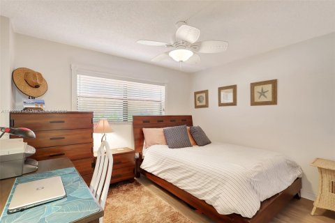 Copropriété à vendre à Jensen Beach, Floride: 2 chambres, 97.83 m2 № 860017 - photo 27