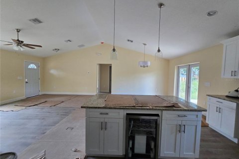 House in Ocala, Florida 3 bedrooms, 128.21 sq.m. № 1408182 - photo 19