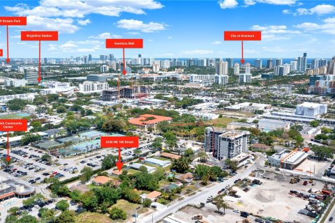 Commercial property in Miami, Florida 268.3 sq.m. № 1399969 - photo 3