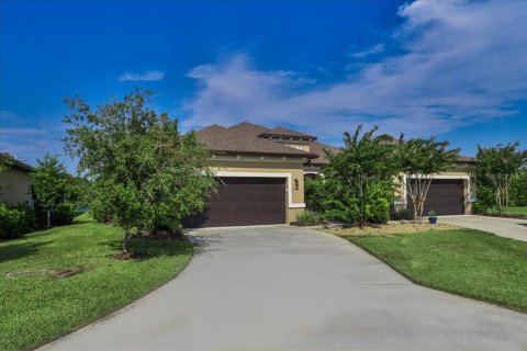 Touwnhouse à vendre à Ormond Beach, Floride: 2 chambres, 159.88 m2 № 1313479 - photo 4