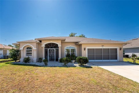 Villa ou maison à vendre à North Port, Floride: 3 chambres, 165.74 m2 № 1149142 - photo 1