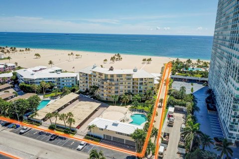 Condo in Fort Lauderdale, Florida, 2 bedrooms  № 977135 - photo 2