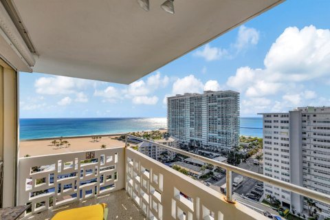 Condo in Fort Lauderdale, Florida, 2 bedrooms  № 977135 - photo 27