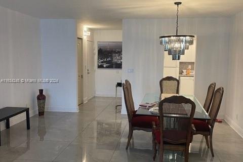 Copropriété à vendre à Hollywood, Floride: 2 chambres, 130.06 m2 № 1294597 - photo 3