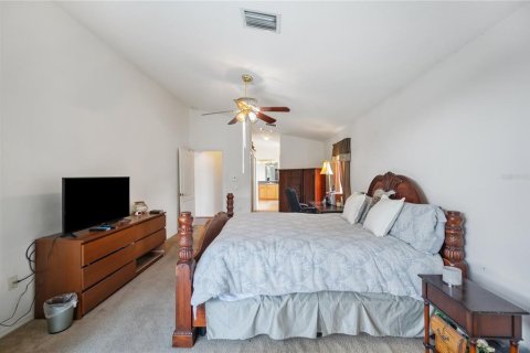 Casa en venta en Brandon, Florida, 4 dormitorios, 238.85 m2 № 585211 - foto 17