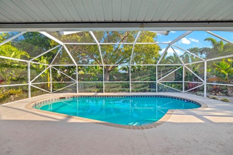 Casa en venta en Jensen Beach, Florida, 4 dormitorios, 211.82 m2 № 1210457 - foto 18