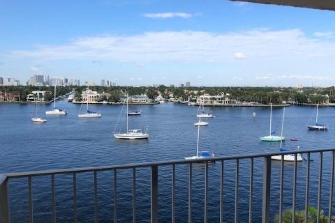 Condo in Fort Lauderdale, Florida, 1 bedroom  № 972990 - photo 21