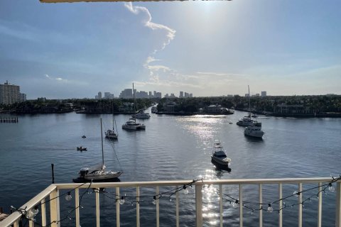 Condo in Fort Lauderdale, Florida, 1 bedroom  № 972990 - photo 8