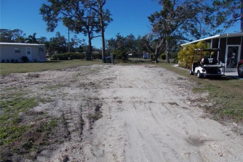 Купить земельный участок в Норт-Порт, Флорида № 260790 - фото 1