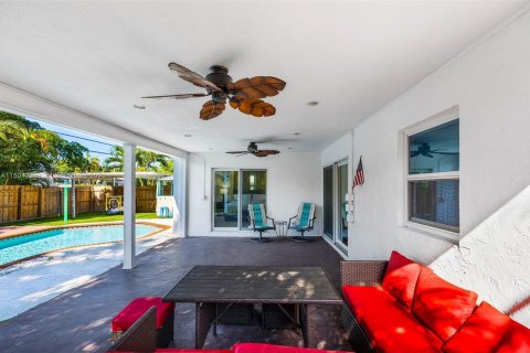 Villa ou maison à vendre à Dania Beach, Floride: 4 chambres, 156.35 m2 № 912240 - photo 25