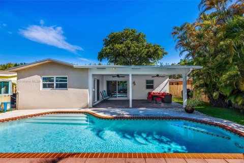 Casa en venta en Dania Beach, Florida, 4 dormitorios, 156.35 m2 № 912240 - foto 21