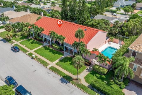 Touwnhouse à vendre à Tierra Verde, Floride: 2 chambres, 101.73 m2 № 1372047 - photo 8