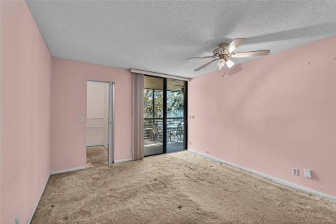 Copropriété à vendre à Tamarac, Floride: 2 chambres, 112.6 m2 № 1005529 - photo 16