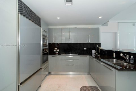 Condominio en venta en Miami Beach, Florida, 2 dormitorios, 96.15 m2 № 1404468 - foto 4