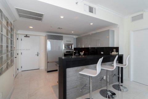 Condominio en venta en Miami Beach, Florida, 2 dormitorios, 96.15 m2 № 1404468 - foto 3