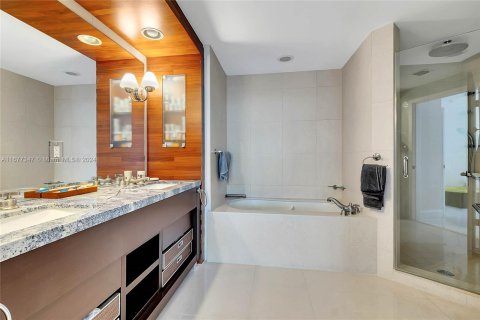 Condominio en venta en Miami Beach, Florida, 2 dormitorios, 96.15 m2 № 1404468 - foto 19