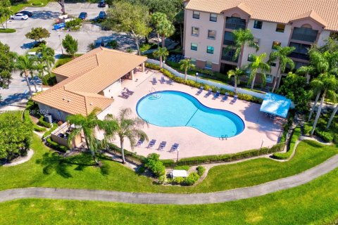 Condominio en venta en Coconut Creek, Florida, 2 dormitorios, 120.59 m2 № 1404469 - foto 26