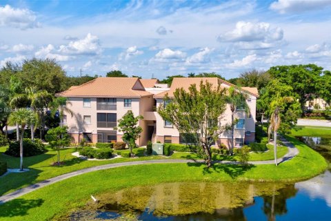 Condominio en venta en Coconut Creek, Florida, 2 dormitorios, 120.59 m2 № 1404469 - foto 24