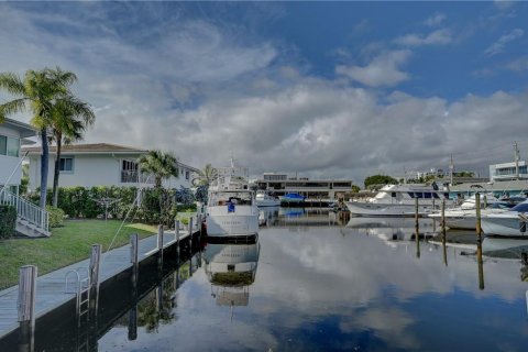 Condo in Lauderdale-by-the-Sea, Florida, 2 bedrooms  № 1155772 - photo 6