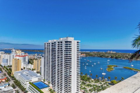 Copropriété à vendre à West Palm Beach, Floride: 2 chambres, 108.7 m2 № 267418 - photo 3