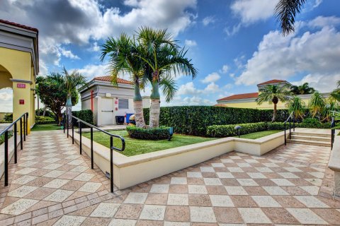 Copropriété à vendre à West Palm Beach, Floride: 2 chambres, 108.7 m2 № 267418 - photo 14