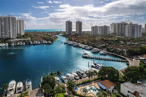 Condo in Aventura, Florida, 2 bedrooms  № 1418397 - photo 27