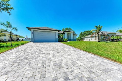 Villa ou maison à vendre à North Port, Floride: 4 chambres, 169.64 m2 № 1105860 - photo 10