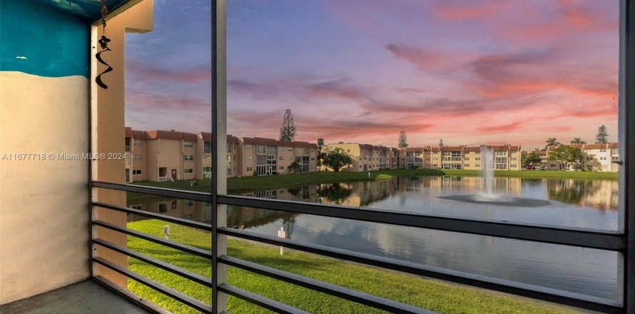 Condo in Sunrise, Florida, 1 bedroom  № 1403038