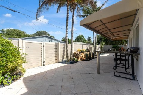 Casa en venta en Hollywood, Florida, 2 dormitorios, 163.42 m2 № 1403047 - foto 29