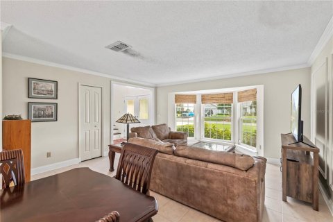 Casa en venta en Orlando, Florida, 3 dormitorios, 233 m2 № 1190859 - foto 12