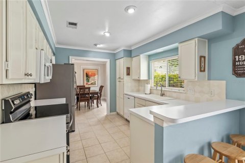 Villa ou maison à vendre à Orlando, Floride: 3 chambres, 233 m2 № 1190859 - photo 8