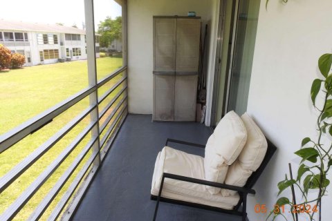 Condo in Deerfield Beach, Florida, 2 bedrooms  № 1209210 - photo 14