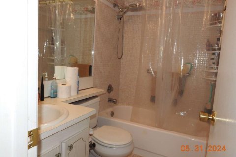 Condo in Deerfield Beach, Florida, 2 bedrooms  № 1209210 - photo 19