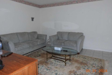 Condo in Deerfield Beach, Florida, 2 bedrooms  № 1209210 - photo 4