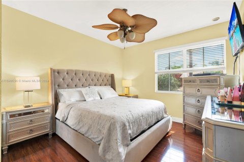 Condo in Miramar, Florida, 3 bedrooms  № 1329951 - photo 30