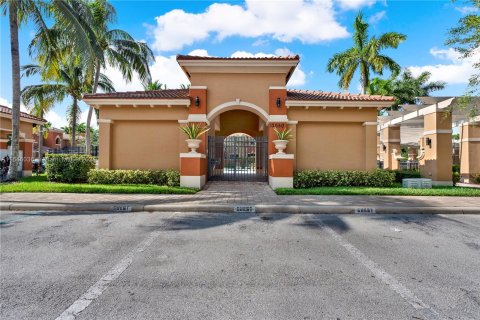 Condominio en venta en Miramar, Florida, 3 dormitorios, 115.57 m2 № 1329951 - foto 5