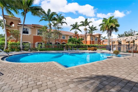 Condominio en venta en Miramar, Florida, 3 dormitorios, 115.57 m2 № 1329951 - foto 6